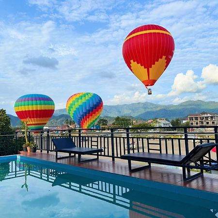 Vangvieng Sisavang Mountain View Hotel วังเวียง ภายนอก รูปภาพ
