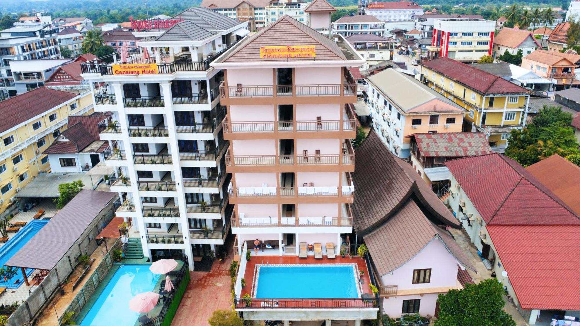 Vangvieng Sisavang Mountain View Hotel วังเวียง ภายนอก รูปภาพ