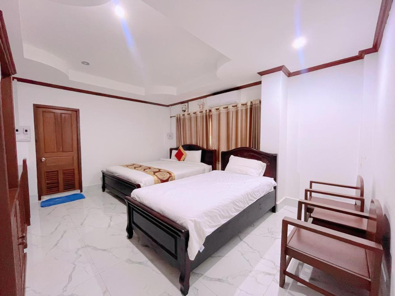 Vangvieng Sisavang Mountain View Hotel วังเวียง ภายนอก รูปภาพ